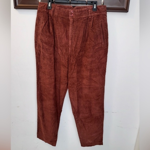 Vintage LL Bean Deep Red Cotton Corduroy Womens Pants Size 16 - Picture 1 of 4